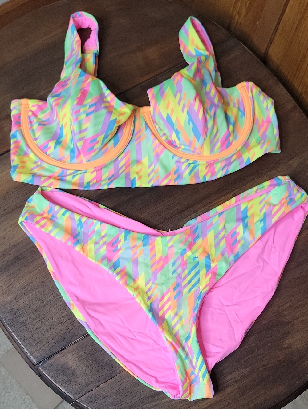 ONEONE NWOT Two Piece Bikini Swim Suit Sz XL